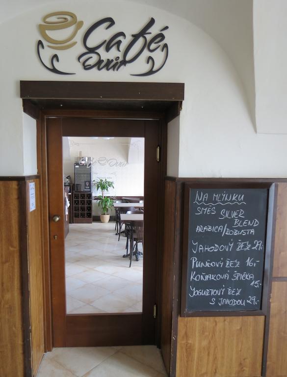 Hotel Cesky Dvur Beroun  Luaran gambar